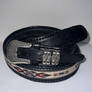 Wrangler Western Vintage Leather Southwestern Embroidered Belt Silver Buckle
